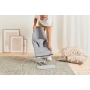 BabyBjorn gultukas Bliss Light Grey su žaisliuku