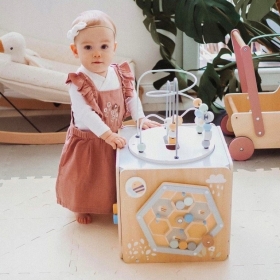 Montessori medinis kubas XL su kaladėlėmis