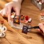 3D konstruktorius Miniatiūrinė kavinė su LED apšvietimu